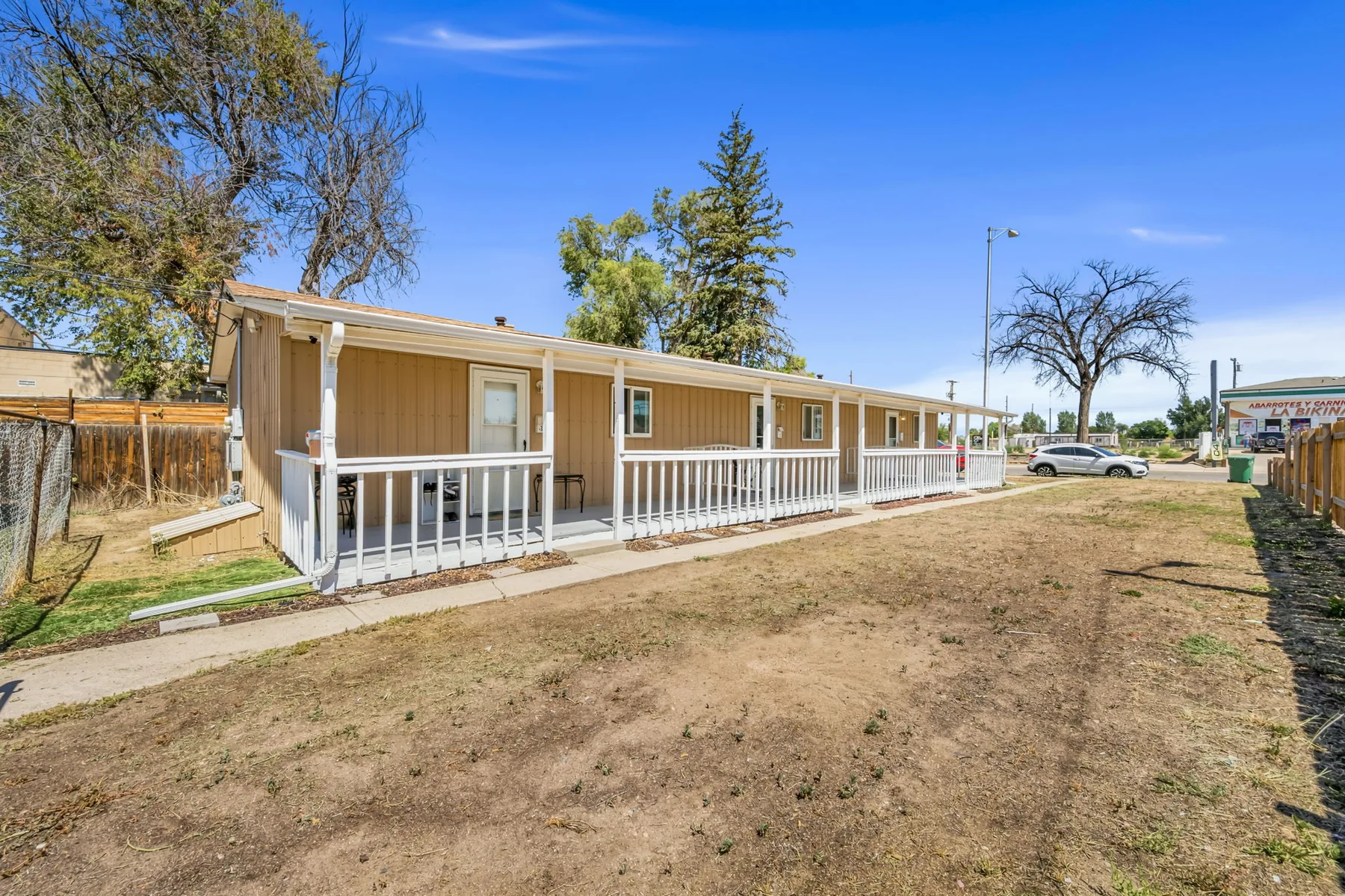 801 Denver Avenue, supplied property photography