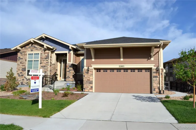 22971 E Del Norte Circle, Aurora