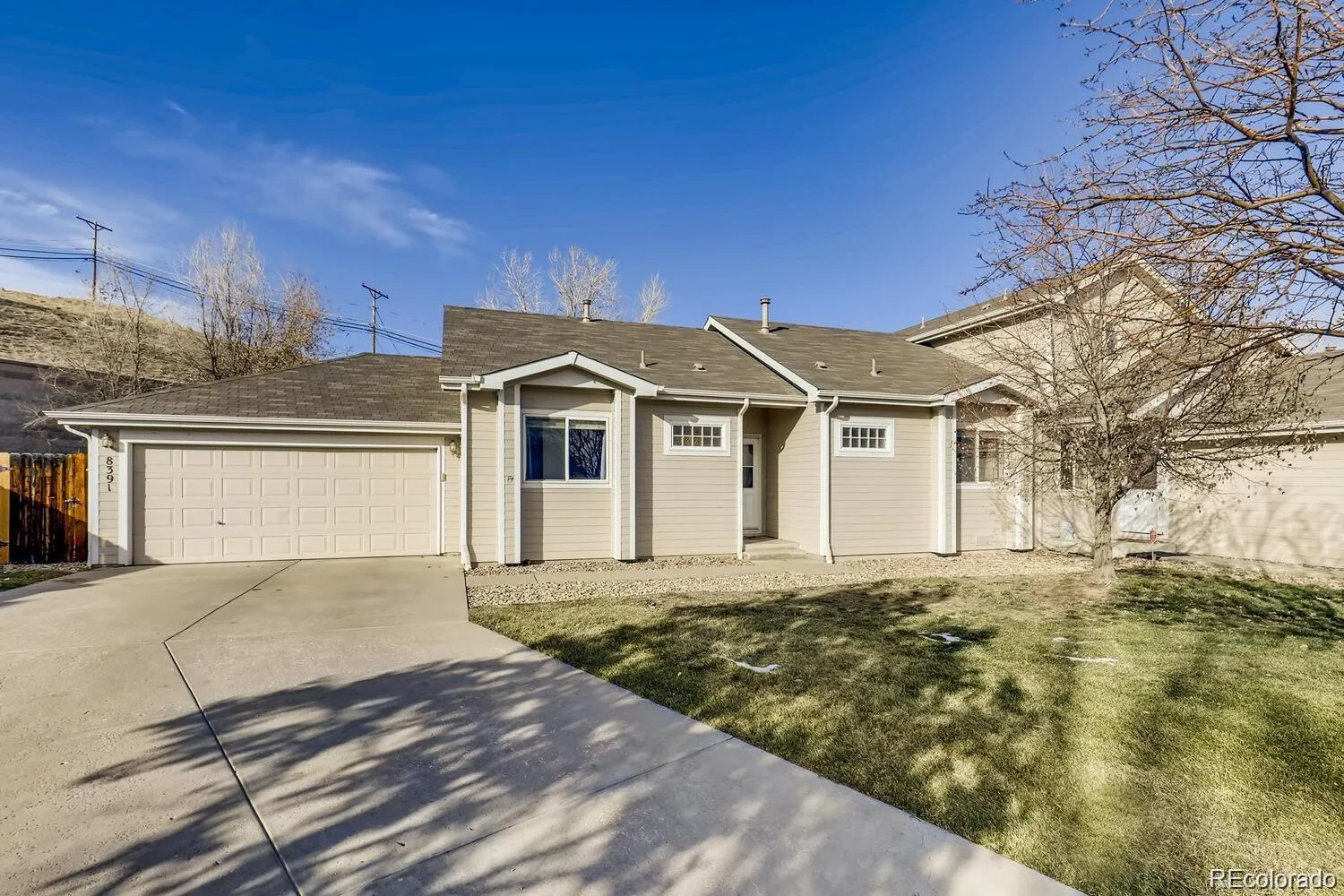 8391 Clayton Ct