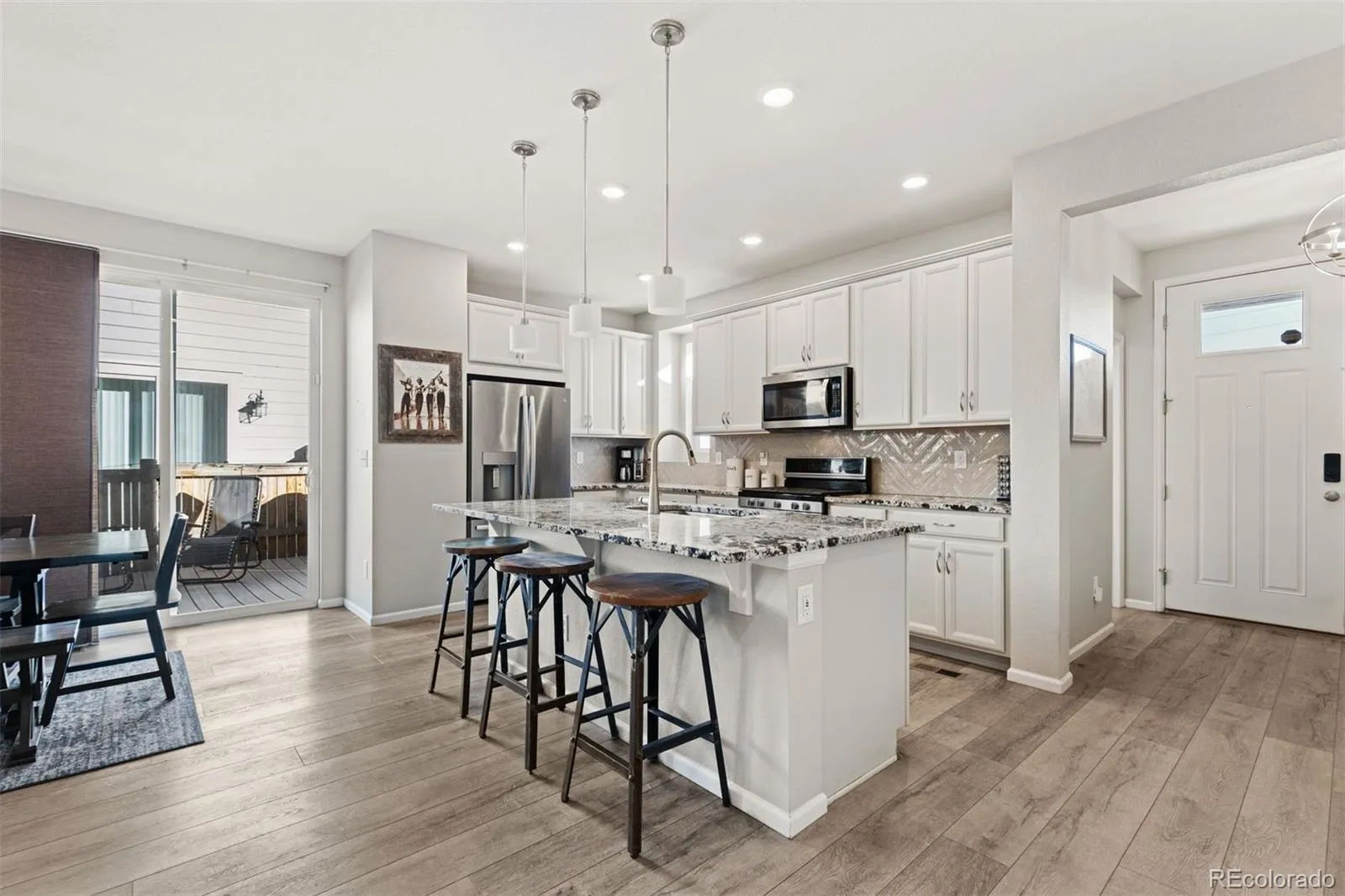 5845 N Hanover Street, photo 1 of 40