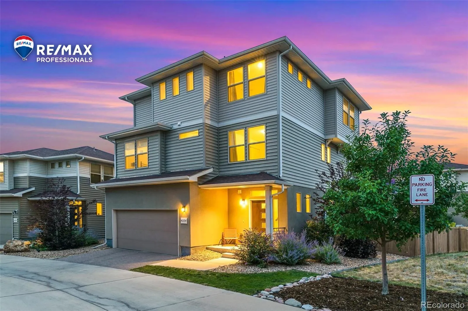 4234 Elegant Street, photo 1 of 26