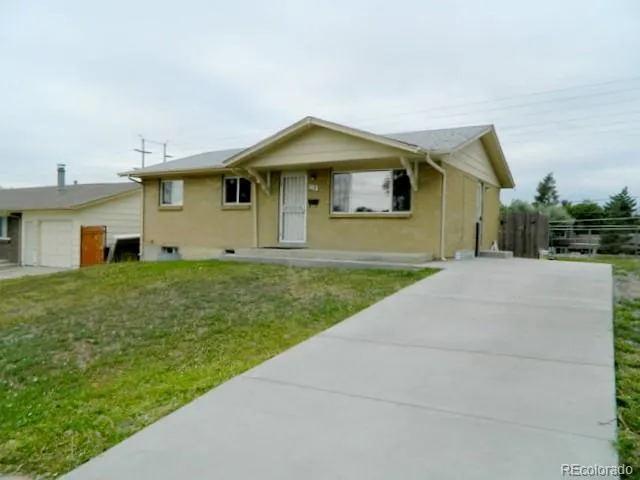 7781 Granada Road, photo 1 of 33