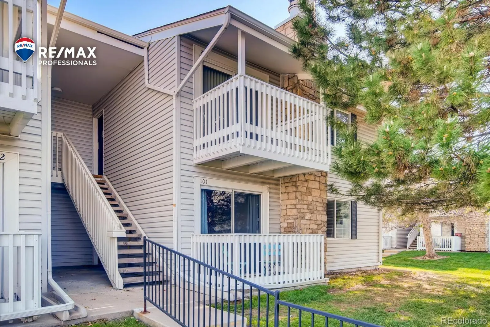 14443 E Jewell Avenue #101
