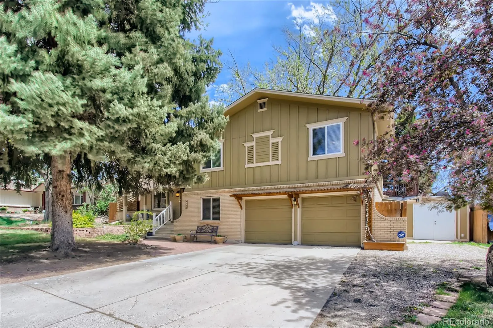 8068 W Harvard Drive