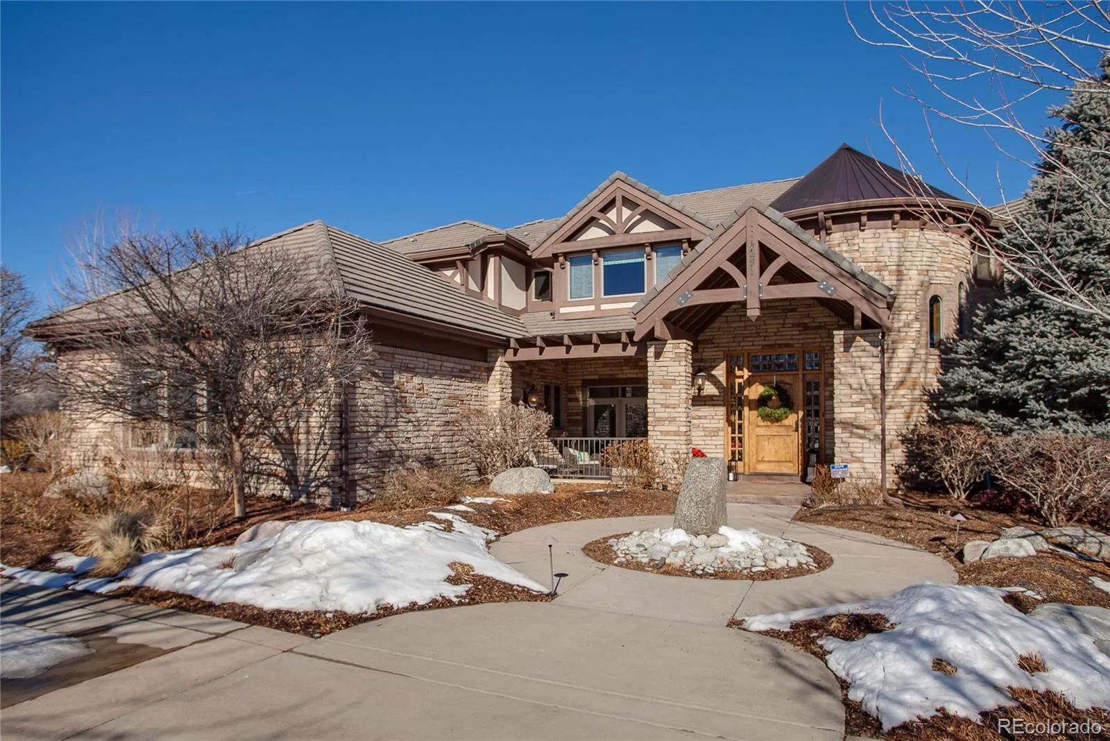 4251 E Linden Circle