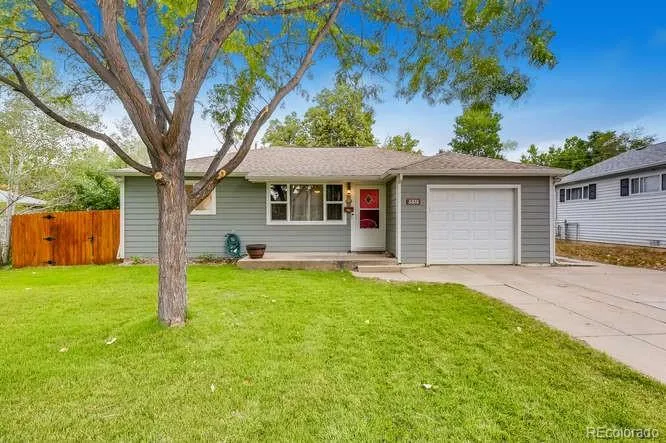 5815 S Lakeview Street, photo 1 of 37