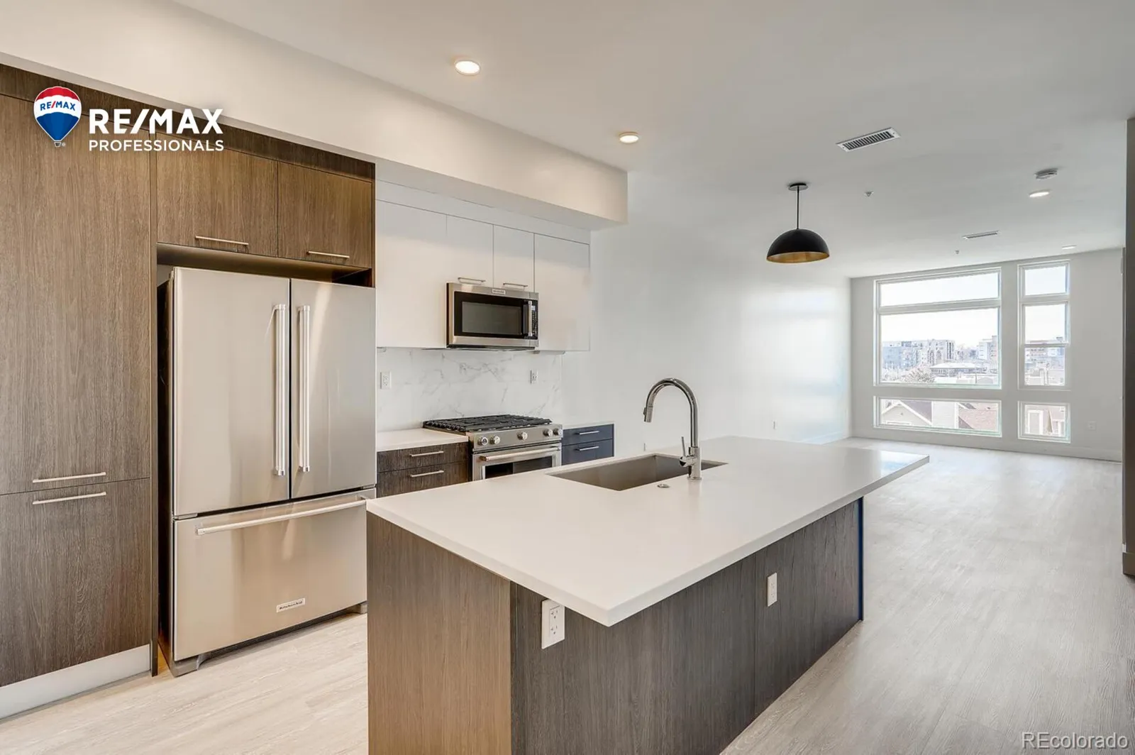 2880 Zuni Street #401
