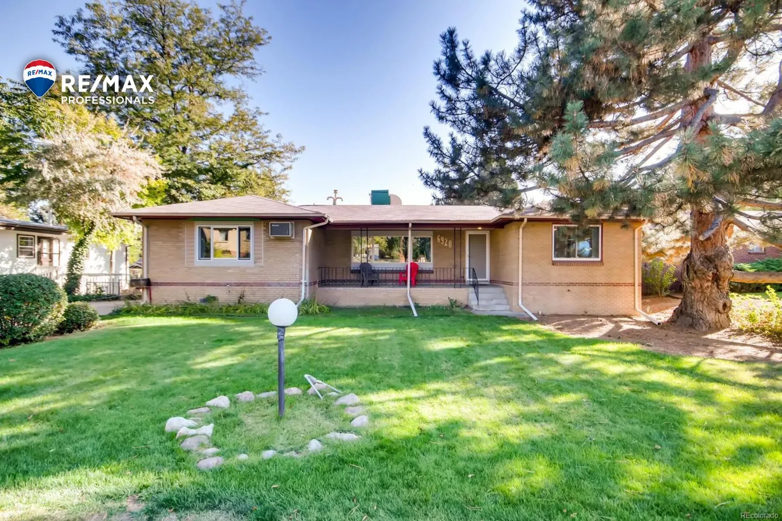 6920 W 33rd Avenue, photo 1 of 27