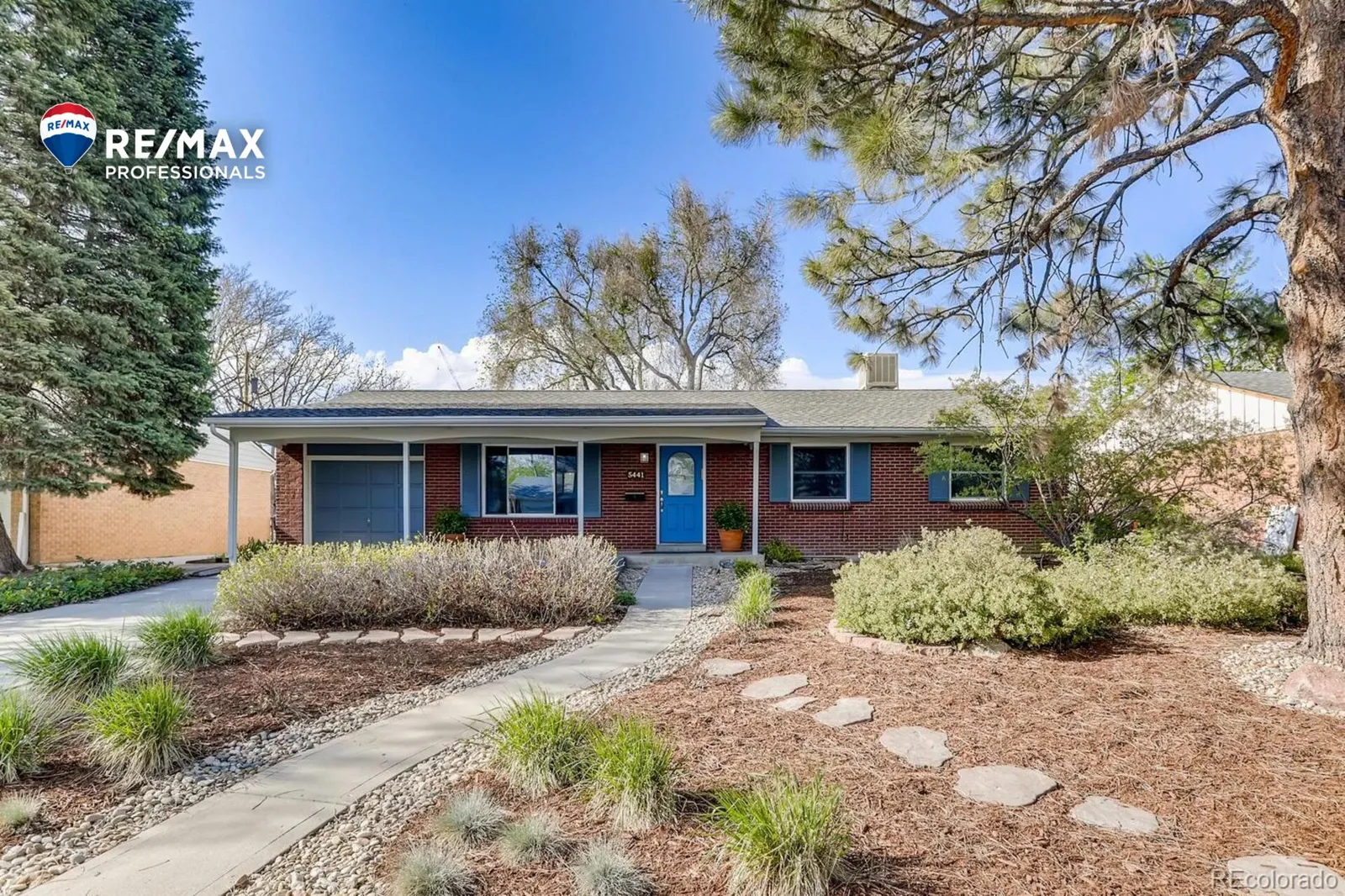 5441 E Gill Place