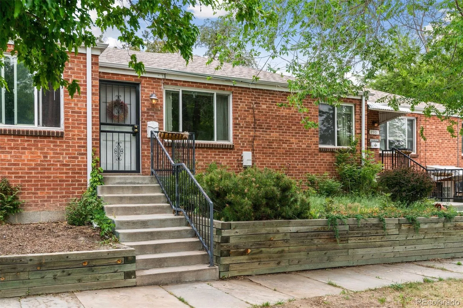 2905 W 34th Avenue, photo 1 of 18