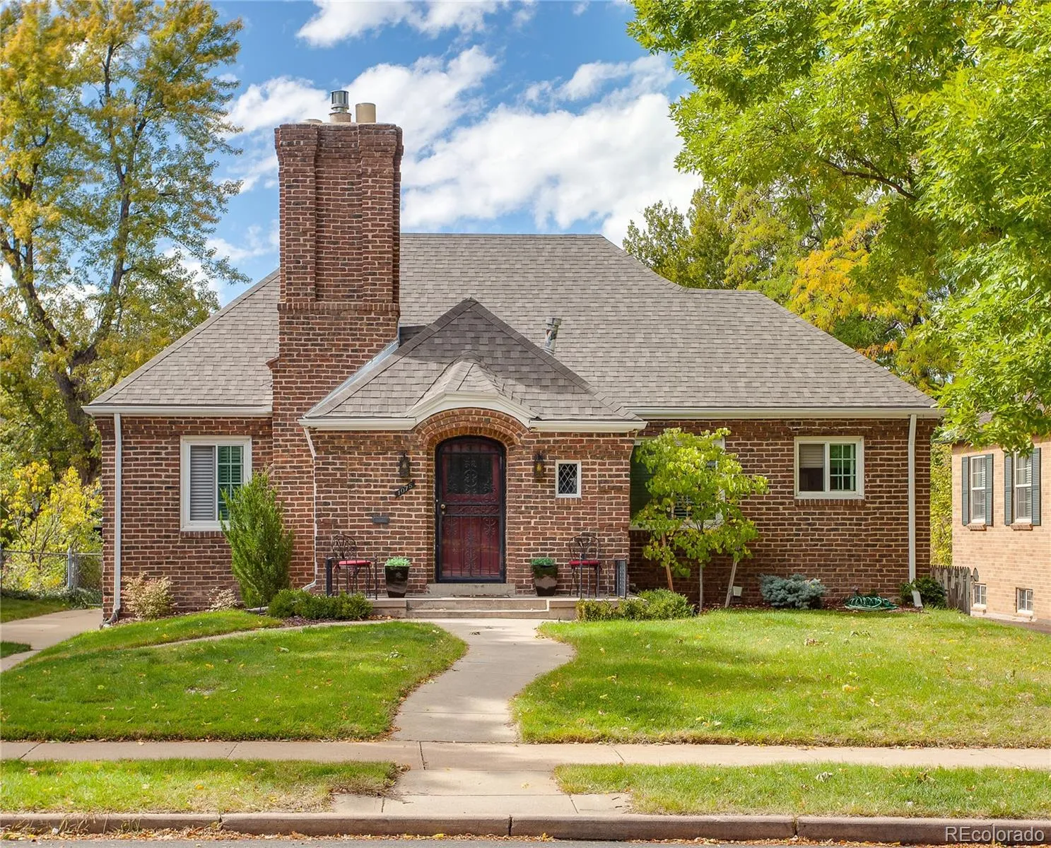 1075 S Clayton Way, photo 1 of 26